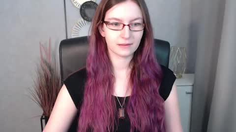 Snapshot of emma_lust94 chatting on January 2025 08:19:01 AM emma online show from January 2025 08:19:01 AM