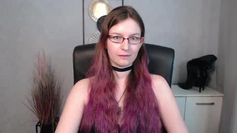 Snapshot of emma_lust94 chatting on March 2025 10:05:02 AM emma online show from March 2025 10:05:02 AM
