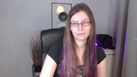 Snapshot of emma_lust94 chatting on September 2025 05:42:01 AM emma online show from September 2025 05:42:01 AM