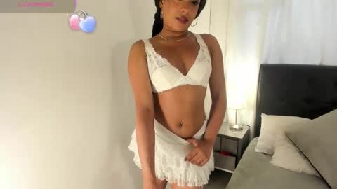 Im Emma online show from February 2026 07:07:01 PM