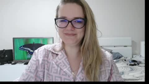 Snapshot of emma_misty_ chatting on March 2026 08:31:01 PM emma_misty_ online show from March 2026 08:31:01 PM