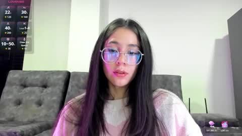 Emma online show from November 2025 03:40:02 AM