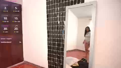 Snapshot of emma_sanz__ chatting on March 2026 01:18:01 PM Emma Sanz online show from March 2026 01:18:01 PM