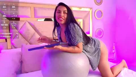 Snapshot of emma_sanz__ chatting on March 2026 02:22:02 PM Emma Sanz online show from March 2026 02:22:02 PM