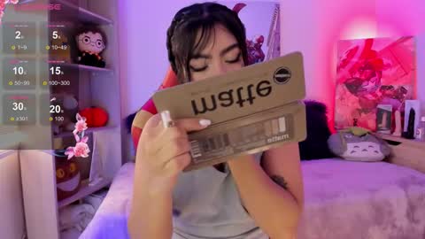 EMMA  online show from November 2025 06:07:02 PM