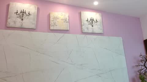 Snapshot of emma_swet1 chatting on February 2026 11:32:01 AM Emma... online show from February 2026 11:32:01 AM