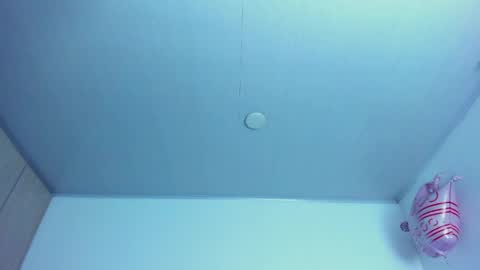 Snapshot of emma_timli1 chatting on May 2026 09:00:02 PM Emma online show from May 2026 09:00:02 PM