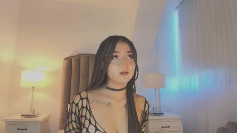 Ema online show from November 2025 12:05:01 PM