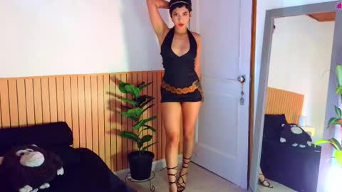 Emma web online show from June 2026 06:57:02 PM