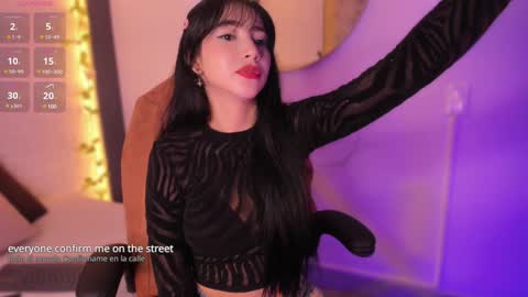 Snapshot of emma_woods__ chatting on December 2024 12:34:02 PM emma_woods__ online show from December 2024 12:34:02 PM