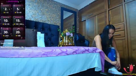 Emma online show from February 2025 01:47:02 AM