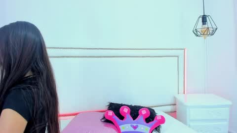 Snapshot of emmaa_sandoval chatting on April 2026 07:58:01 PM Emma online show from April 2026 07:58:01 PM