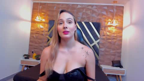 EMMA online show from October 2025 05:31:02 PM