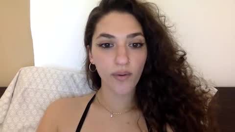 Emma online show from January 2025 08:14:02 PM