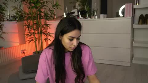 Snapshot of emmablanco chatting on April 2026 05:18:02 AM emmablanco online show from April 2026 05:18:02 AM