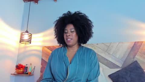 Snapshot of emmabrantt chatting on January 2025 04:19:01 AM Emma Brant online show from January 2025 04:19:01 AM