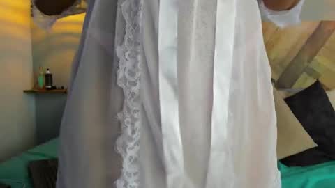 Snapshot of emmabrantt chatting on March 2025 04:00:02 PM Emma Brant online show from March 2025 04:00:02 PM