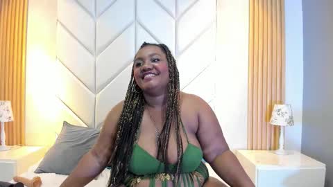 Snapshot of emmabrantt_ chatting on March 2026 04:18:01 AM EmmaBrantt online show from March 2026 04:18:01 AM