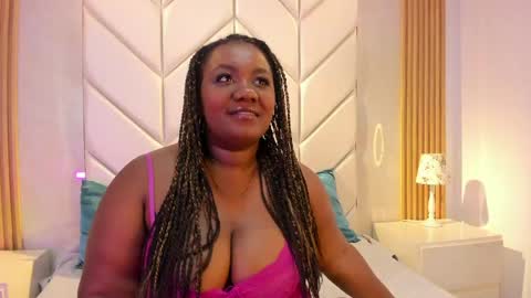 Snapshot of emmabrantt_ chatting on April 2026 04:27:01 AM EmmaBrantt online show from April 2026 04:27:01 AM