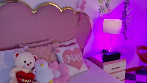 Welcome Im yosein  Your love is my passion activate it with your tips and enjoy with me online show from May 2026 08:17:02 PM