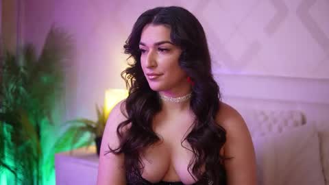 Snapshot of emmadallas chatting on March 2026 06:57:01 PM Emma online show from March 2026 06:57:01 PM