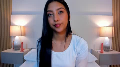 emmaespencer  online show from April 2026 11:26:01 AM