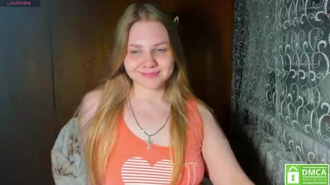 Snapshot of emmafrizea chatting on March 2026 10:25:01 PM Hello Im newMake me cumPVT 12tk for min ALL INCLUSIVE online show from March 2026 10:25:01 PM