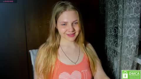 Snapshot of emmafrizea chatting on April 2026 11:11:02 PM Hello Im newMake me cumPVT 12tk for min ALL INCLUSIVE online show from April 2026 11:11:02 PM