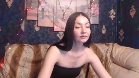 Snapshot of emmagoldx chatting on February 2025 02:13:02 PM EmmaGoldX online show from February 2025 02:13:02 PM