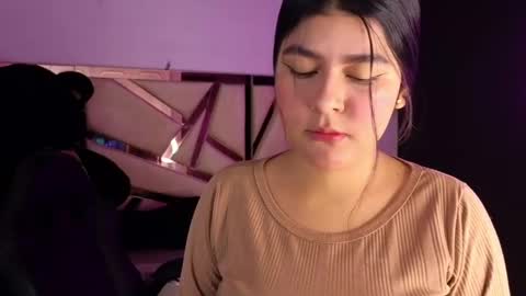 Snapshot of emmalee_a chatting on January 2025 10:38:02 AM Emma online show from January 2025 10:38:02 AM