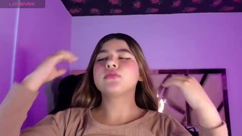 Snapshot of emmalee_a chatting on March 2025 10:41:01 AM Emma online show from March 2025 10:41:01 AM