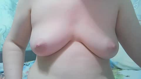 Snapshot of emmamelody944534 chatting on March 2026 10:19:02 AM emmamelody online show from March 2026 10:19:02 AM