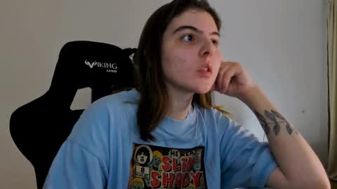 Emma online show from March 2025 07:43:02 PM