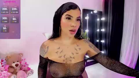 Emma Russell online show from September 2025 08:34:01 PM