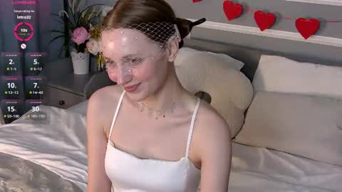 Snapshot of emmasagge chatting on June 2026 06:51:01 AM Emma online show from June 2026 06:51:01 AM