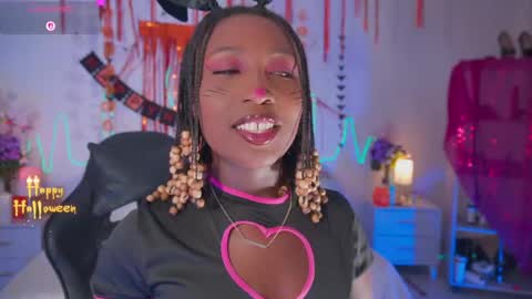 Snapshot of emmasanzoficial chatting on November 2025 03:08:02 AM Sara online show from November 2025 03:08:02 AM