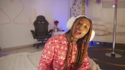 Sara online show from December 2025 12:35:02 PM