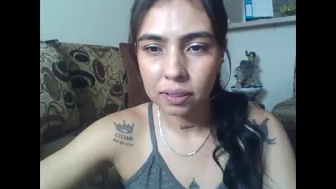 Snapshot of emmasplycer chatting on April 2026 03:07:01 AM EmmaSplycer online show from April 2026 03:07:01 AM