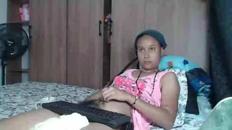 emmasweet95 online show from January 2025 05:40:02 AM