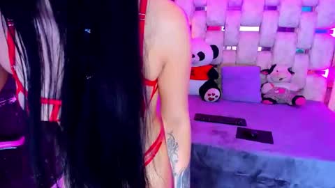 Snapshot of emmateylor chatting on April 2026 12:38:01 PM Emma online show from April 2026 12:38:01 PM