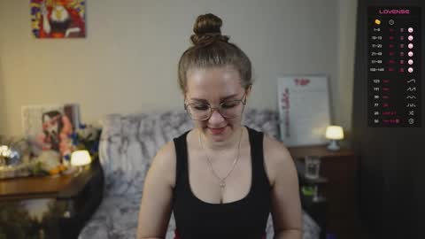 Snapshot of emmatiny chatting on September 2025 03:05:01 PM Mia online show from September 2025 03:05:01 PM