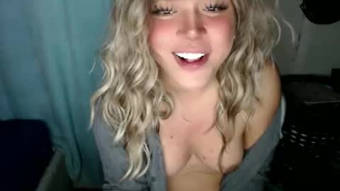 YourDreamGirl Emma  online show from December 2025 02:27:01 AM