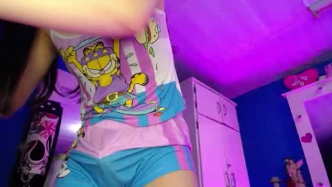 Snapshot of emmaxx7 chatting on October 2025 03:13:01 PM Emma  online show from October 2025 03:13:01 PM