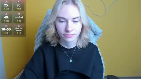 Snapshot of emmi_rossum chatting on November 2025 06:02:01 AM Emmi online show from November 2025 06:02:01 AM