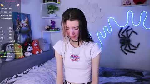 Snapshot of emmie_everly chatting on February 2026 11:25:02 AM emmie_everly online show from February 2026 11:25:02 AM