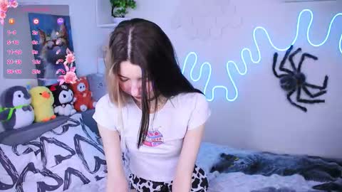 Snapshot of emmie_everly chatting on February 2026 11:53:02 AM emmie_everly online show from February 2026 11:53:02 AM