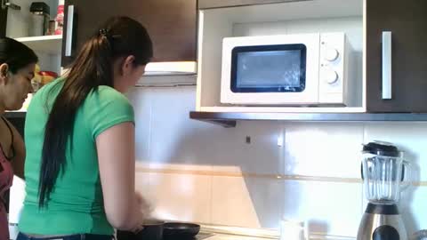 emmie online show from September 2025 07:30:02 AM