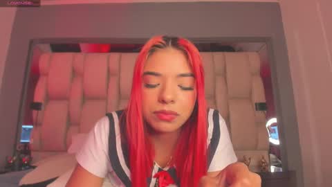 Snapshot of emmily_savage chatting on February 2025 06:55:01 AM online show from February 2025 06:55:01 AM