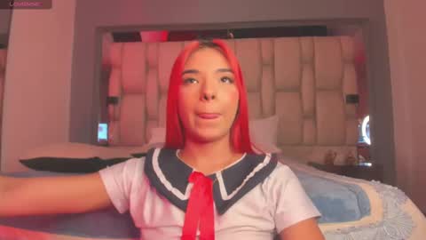 Snapshot of emmily_savage chatting on February 2025 10:00:02 AM online show from February 2025 10:00:02 AM