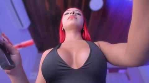 Snapshot of emmily_savage chatting on December 2025 11:50:01 AM online show from December 2025 11:50:01 AM